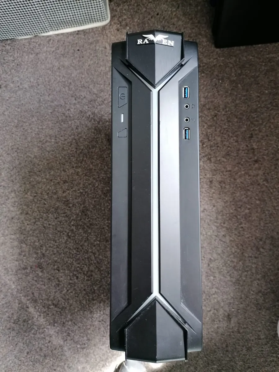 Raven RV204 Gaming PC - Image 1