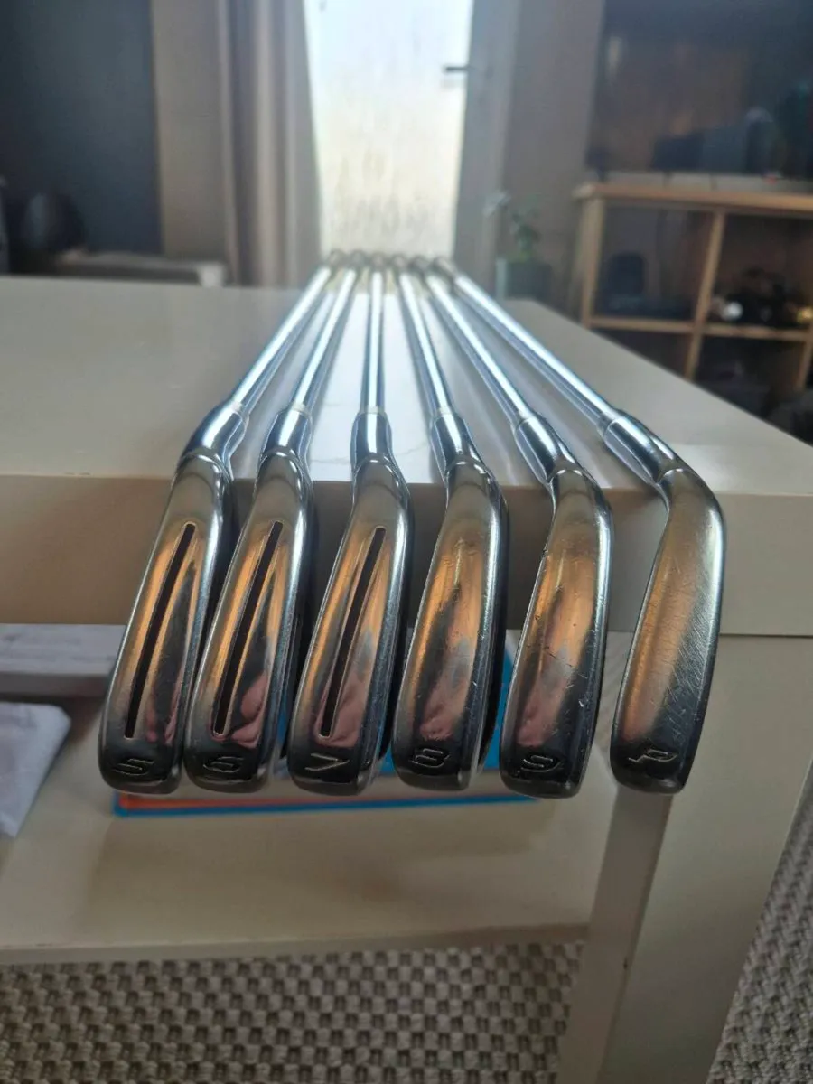 Taylormade R Blade Tour Irons 5-PW - Image 1
