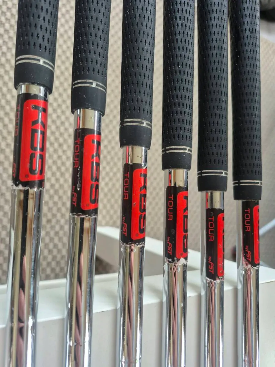 Taylormade R Blade Tour Irons 5-PW - Image 2