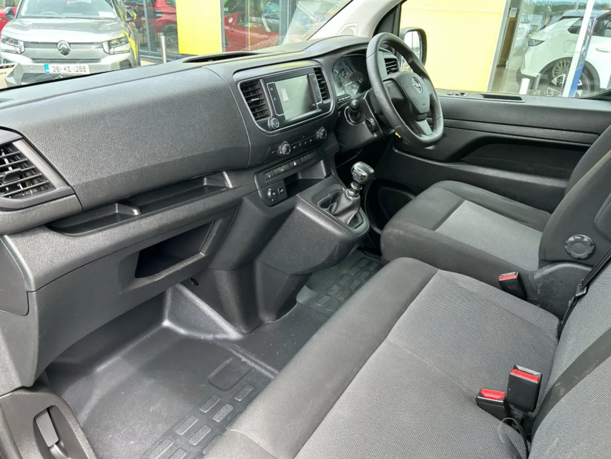 Opel Vivaro L2H1-1.5 100PS-DIE-6SP - Image 4