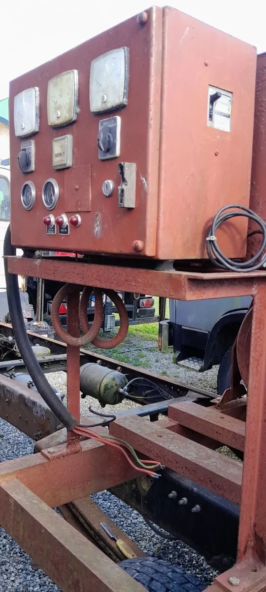 LISTER ENGINE - Image 2