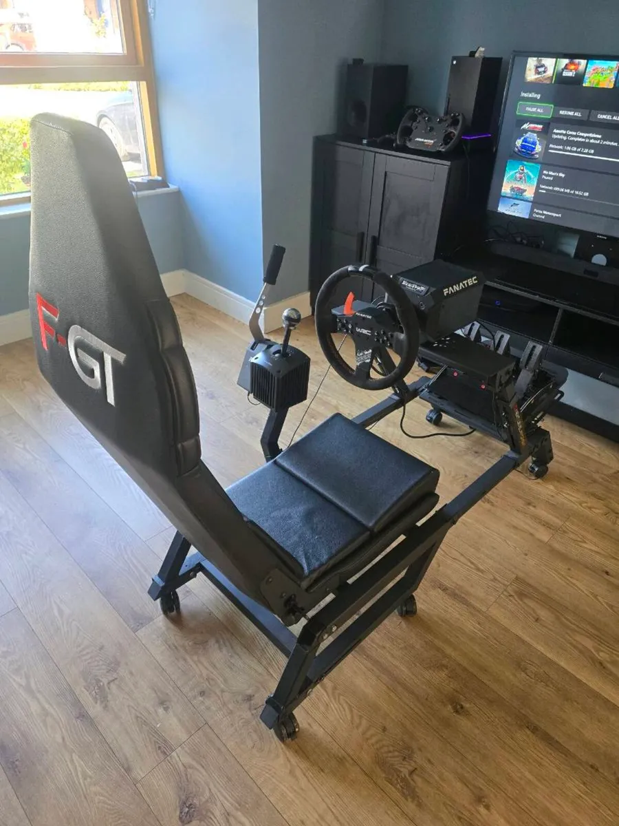 Fanatec sim racing rig - Image 1