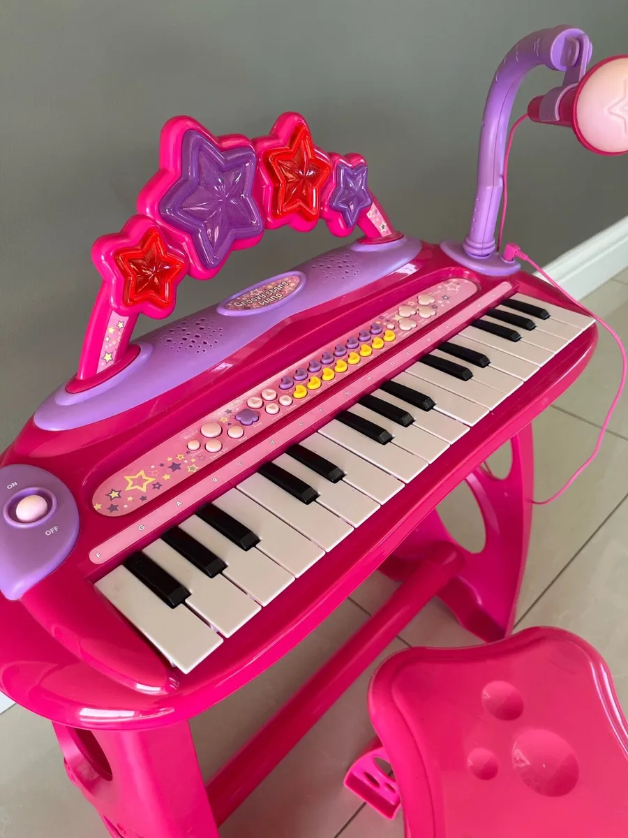 Kids Piano - Image 1