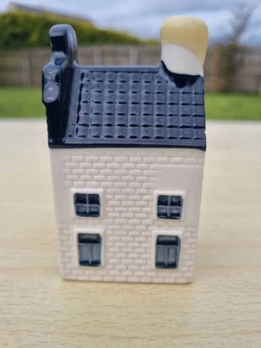 Miniature collector's house from the KLM Delft - Image 3