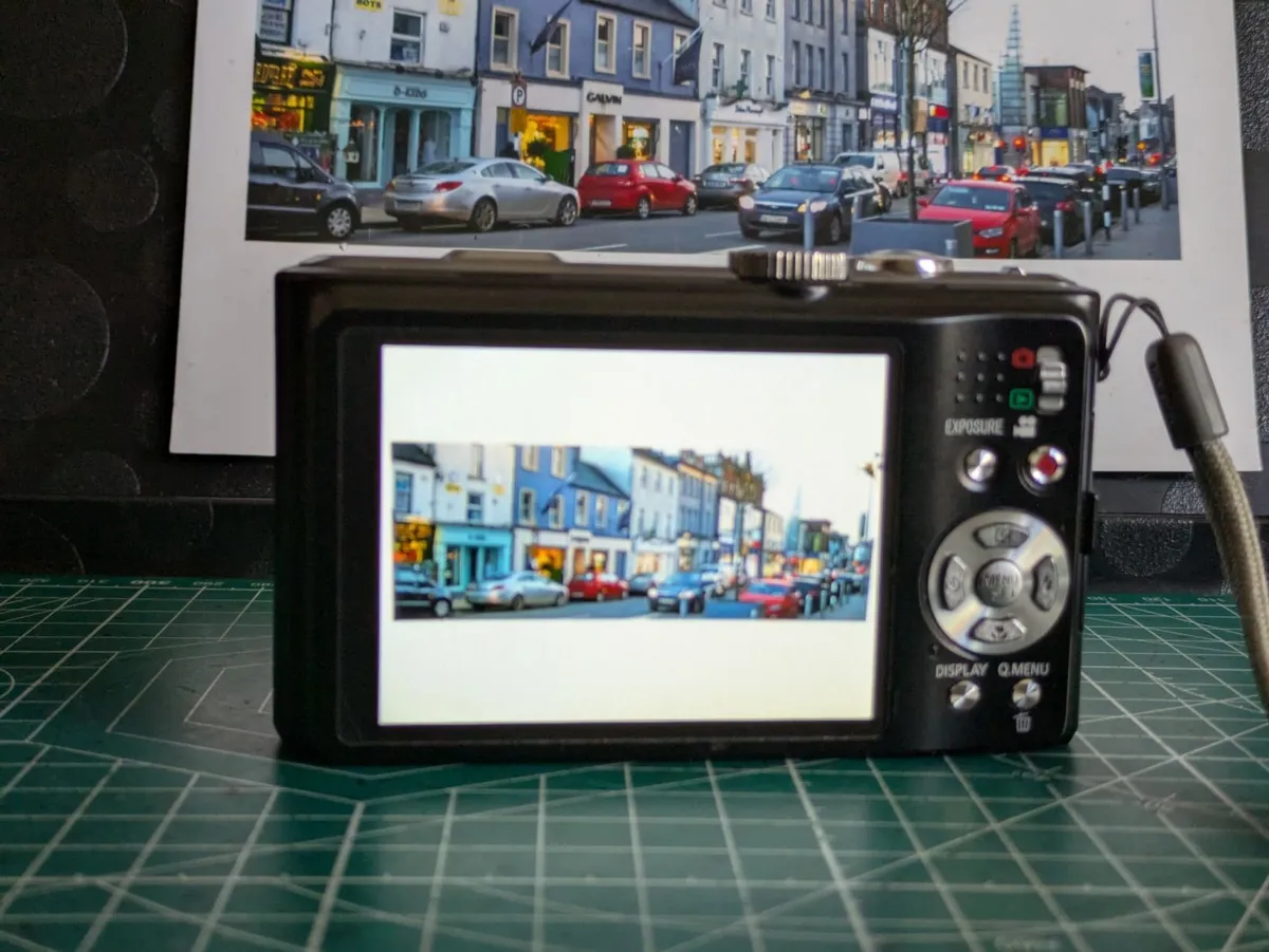 Panasonic Lumix TZ10 12MP CCD🌈 Leica Vario-Elmar - Image 4