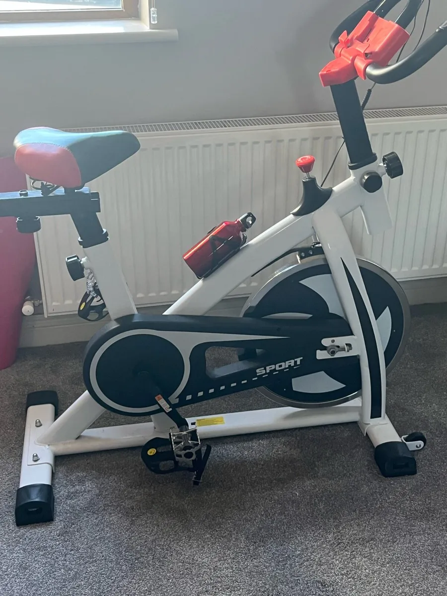 Spinning bike - Image 1