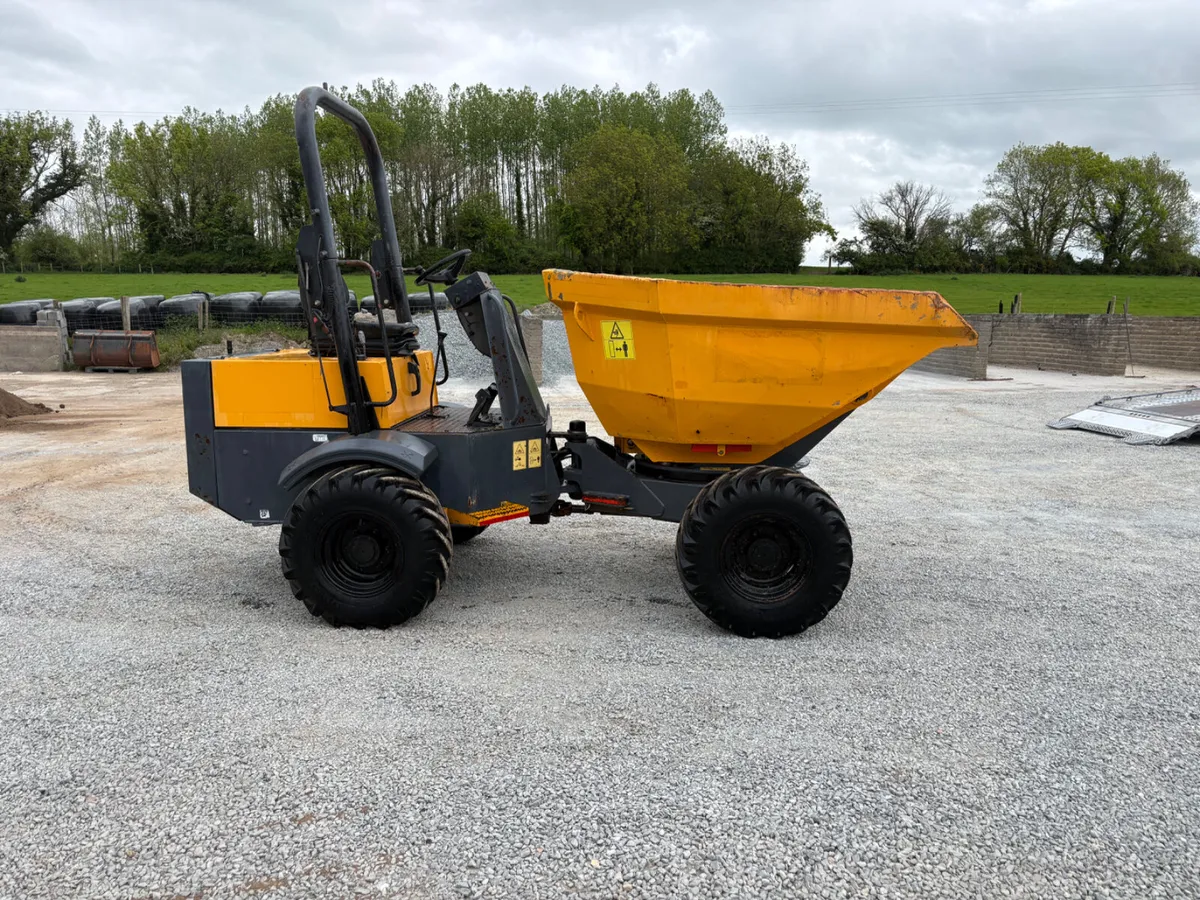 2015 TEREX 3 Ton swivel skip dumper low hours - Image 1