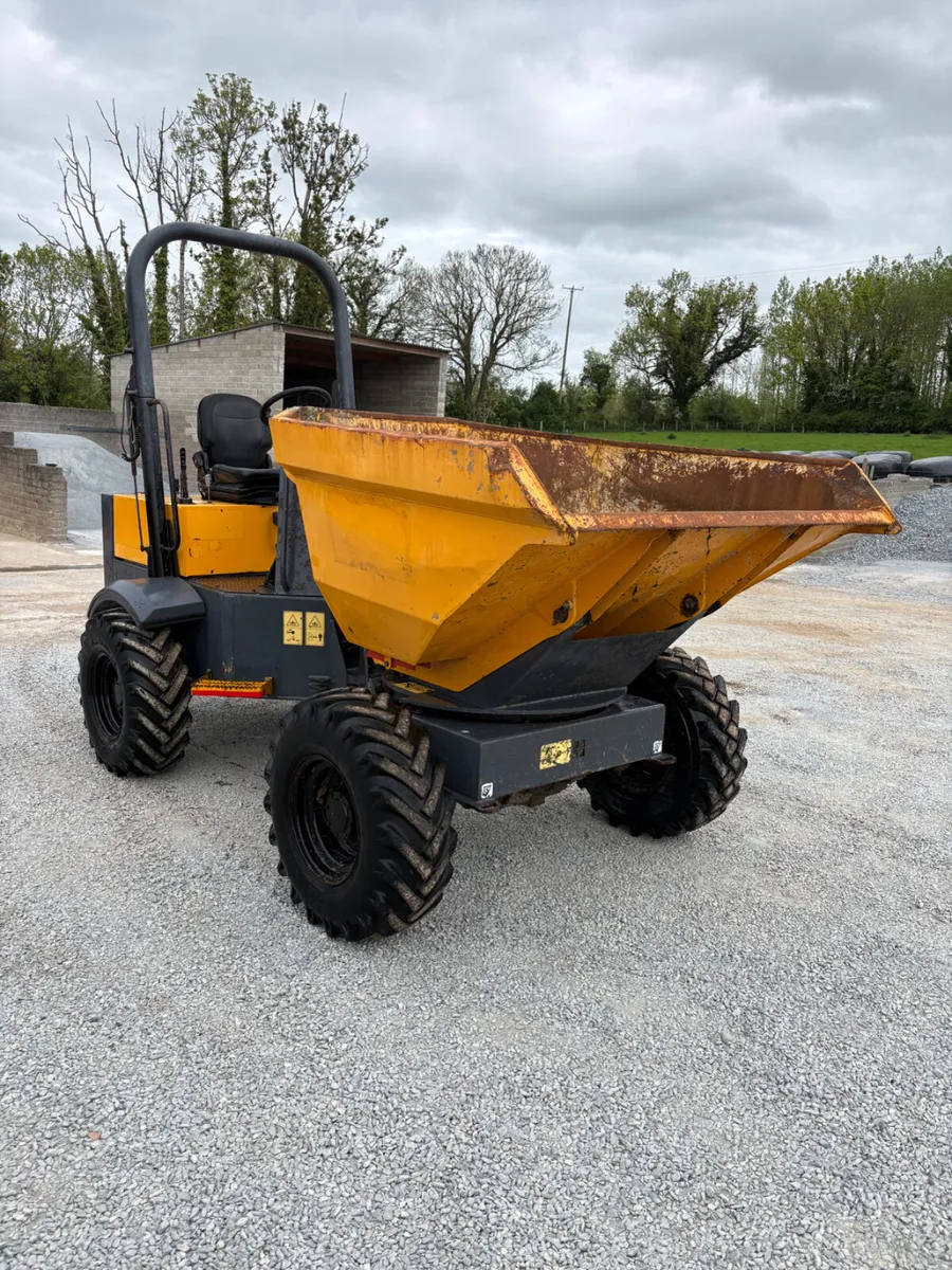 2015 TEREX 3 Ton swivel skip dumper low hours - Image 2