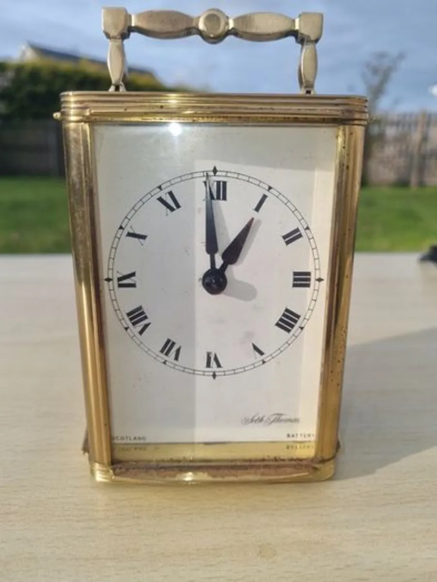 Brass carriage mantel clock by Seth Thomas - Image 1