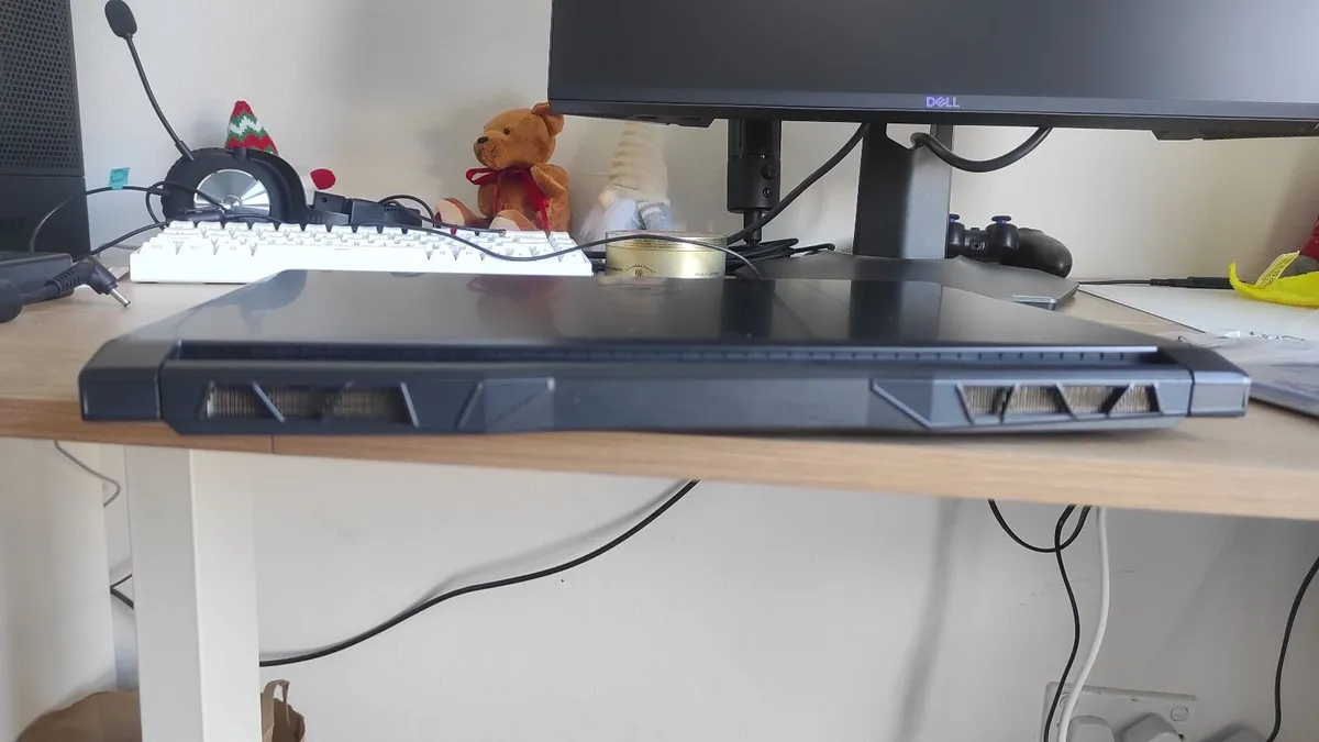 MSI Katana 15 B12VFK RTX 4060 / Intel i5-12450H - Image 3