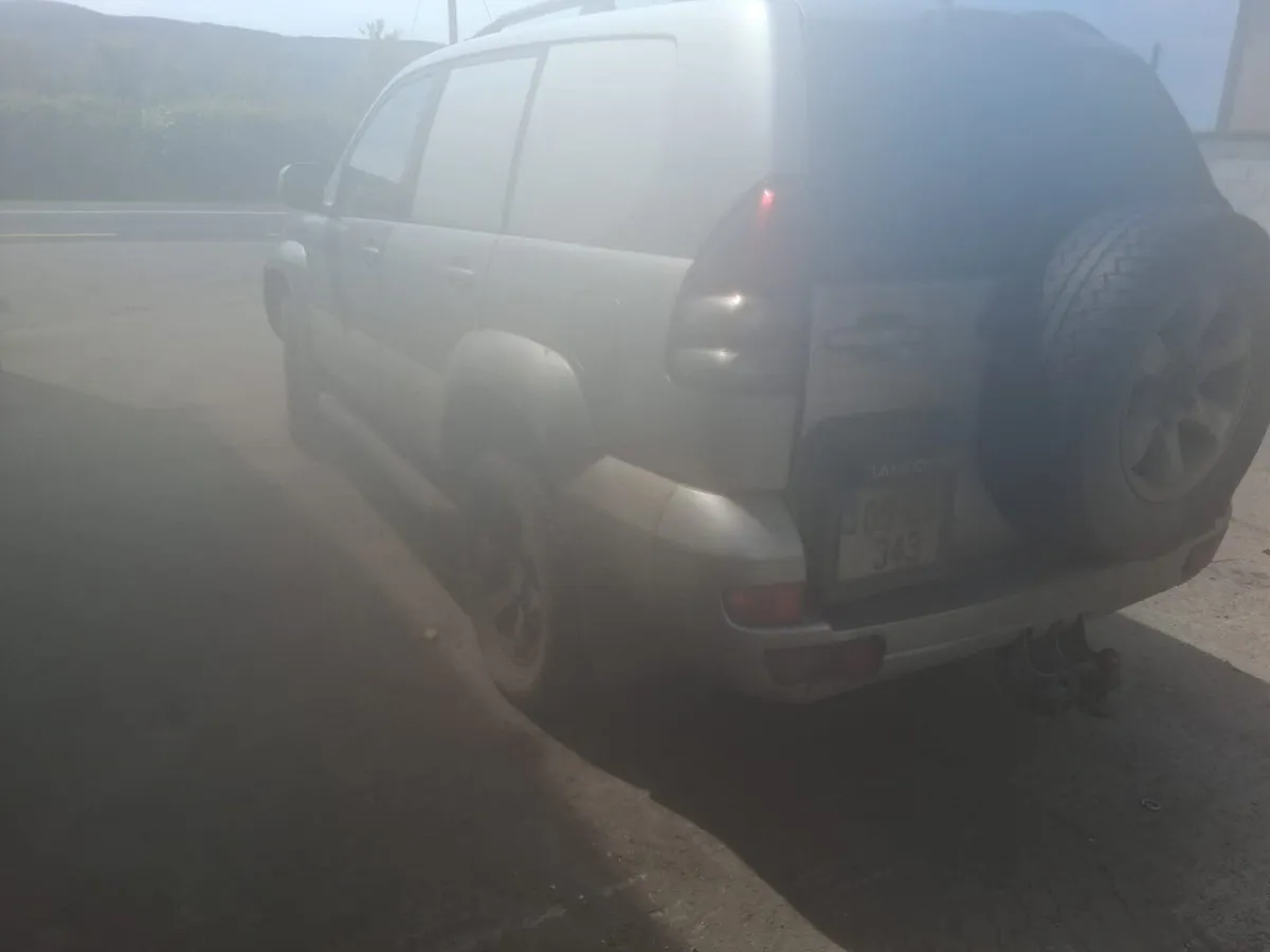 Toyota Land Cruiser 2009 - Image 3