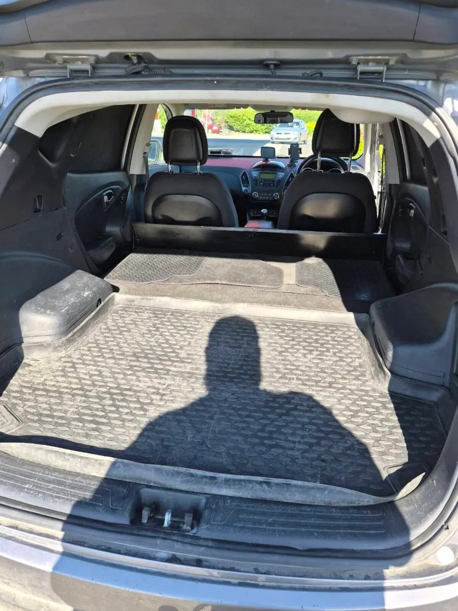 Hyundai ix35 - Image 2