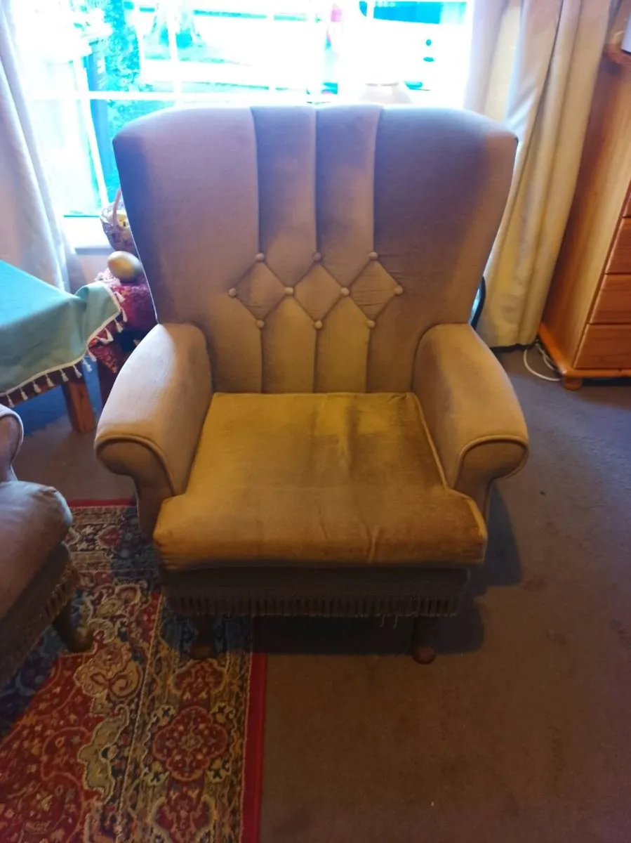 Vintage Style Sofa & Armchair Set - Image 3