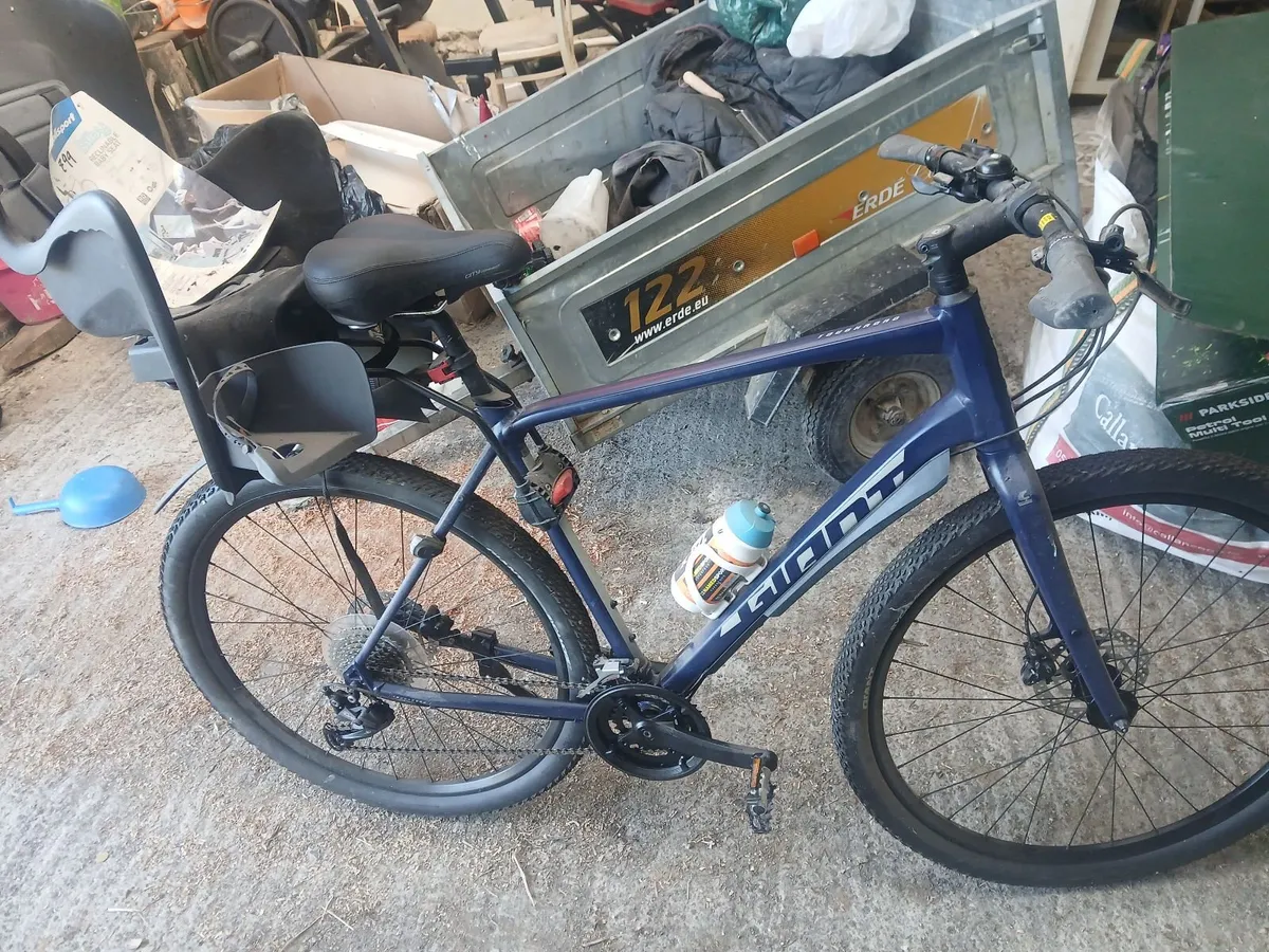 Giant toughroad bike - Image 1