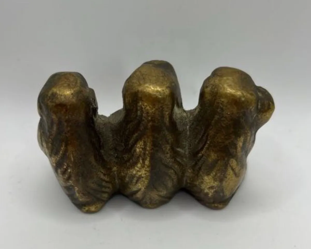 Vintage solid brass three wise monkeys - Image 2