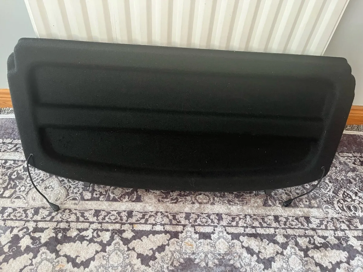 Renault Clio Original Parcel Shelf - Please Read - Image 2