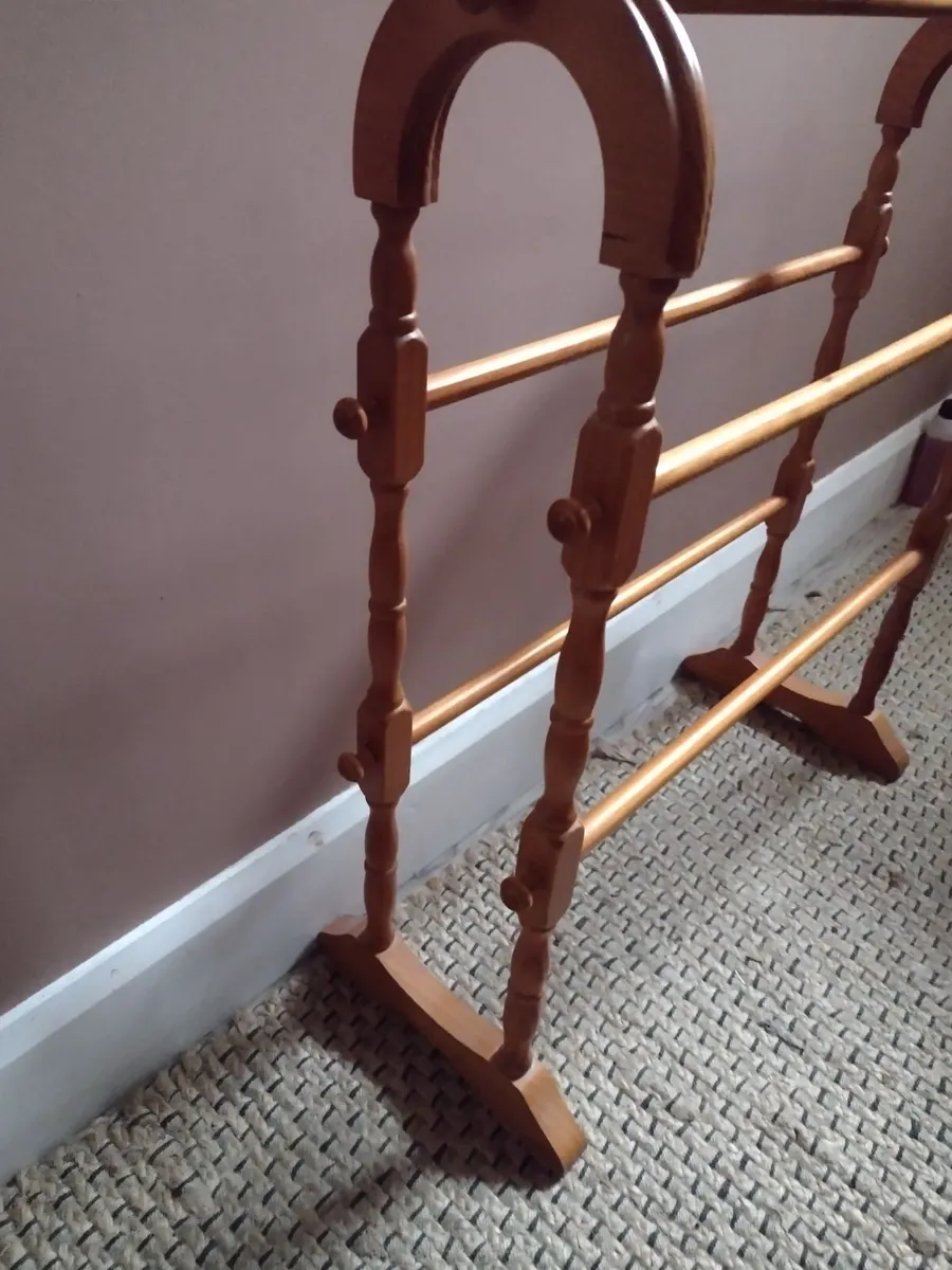 Tall Vintage wooden towel rail - Image 2