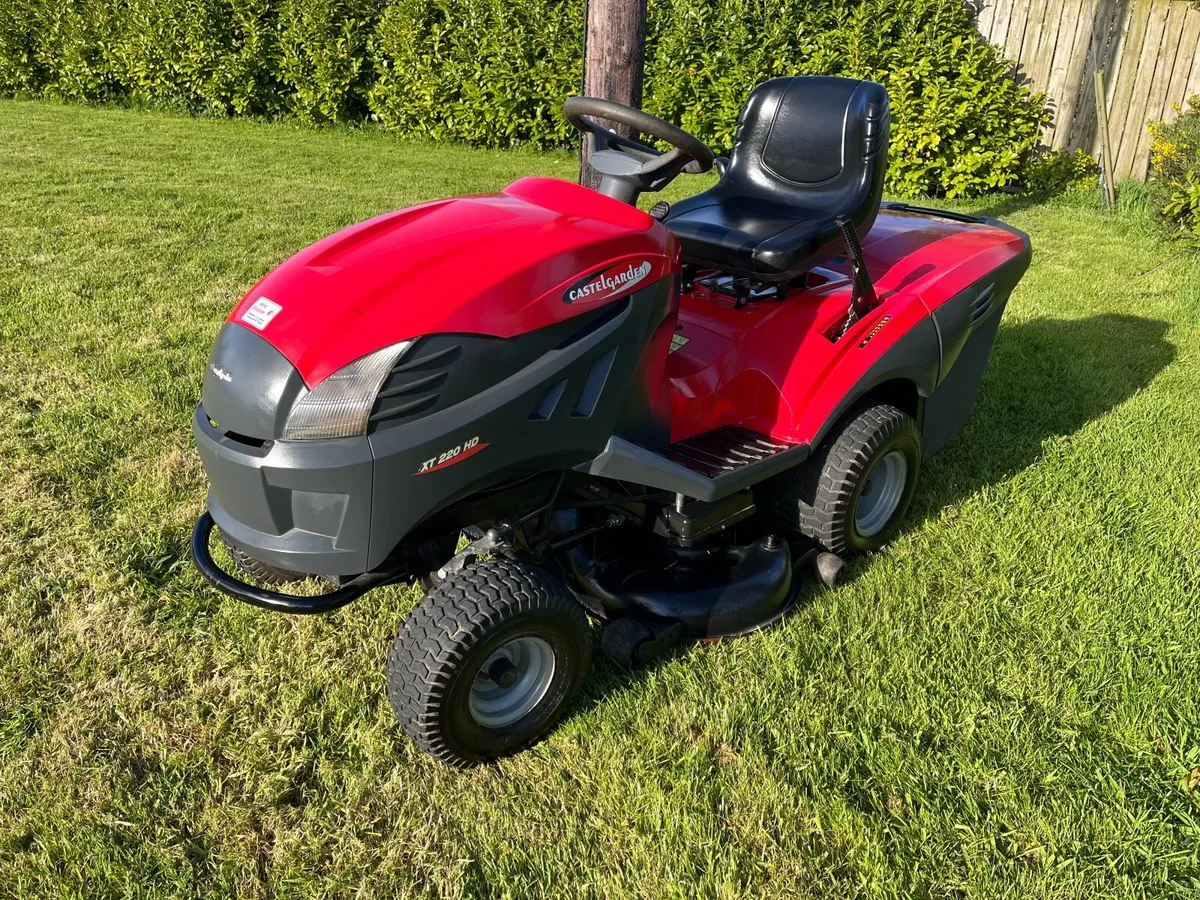Castle garden 22hp 42 inch cut ride on mower - Image 3
