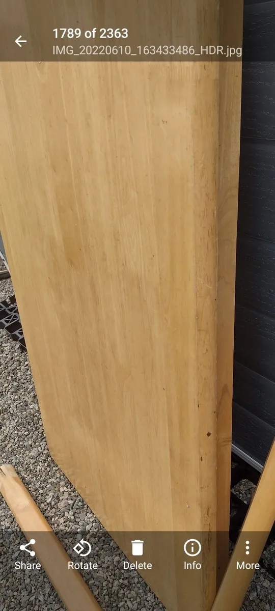 Very heavy solid Oak coffee table or table top - Image 3