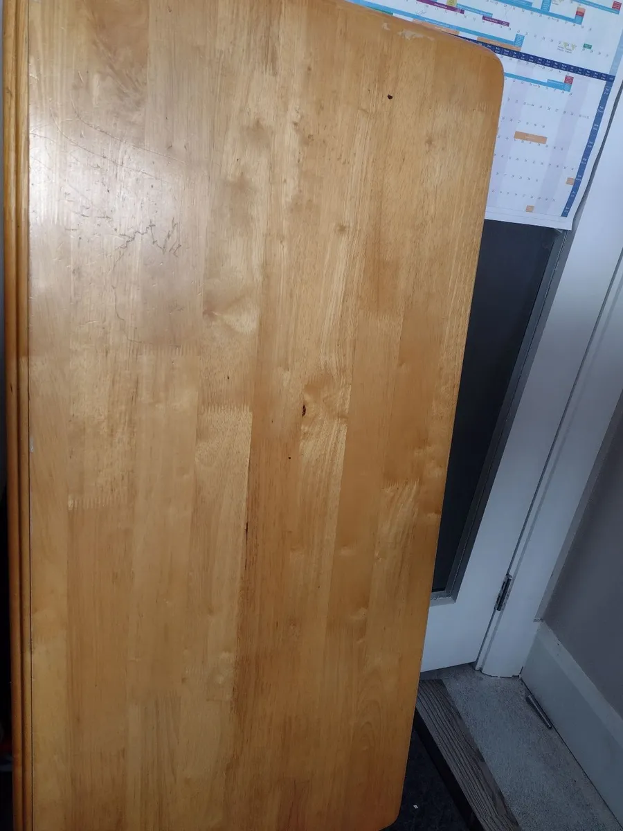 Very heavy solid Oak coffee table or table top - Image 1
