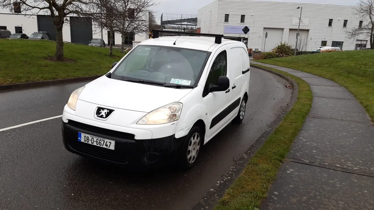 Peugeot Partner 3 seater - Image 3