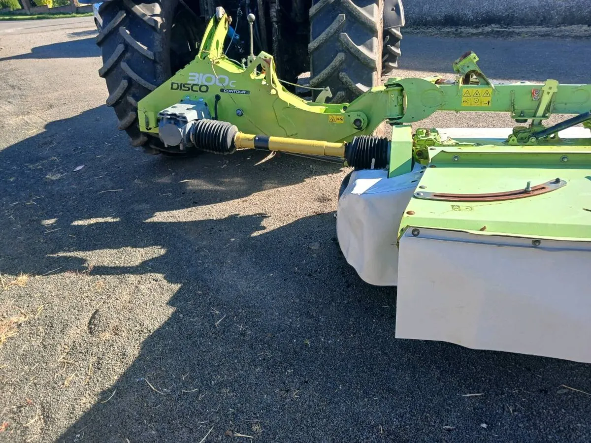 Class 3100 mower - Image 3