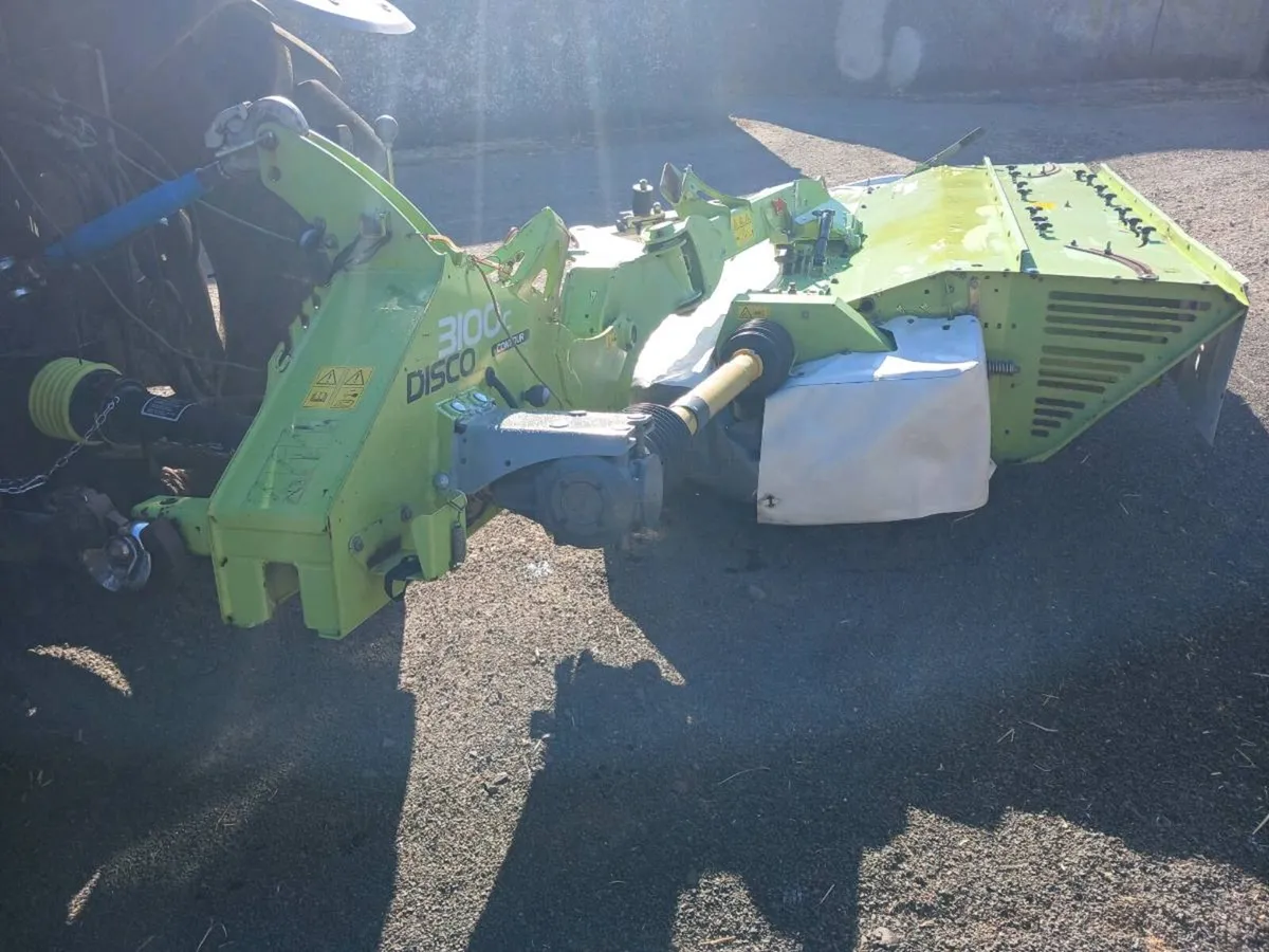 Class 3100 mower - Image 4