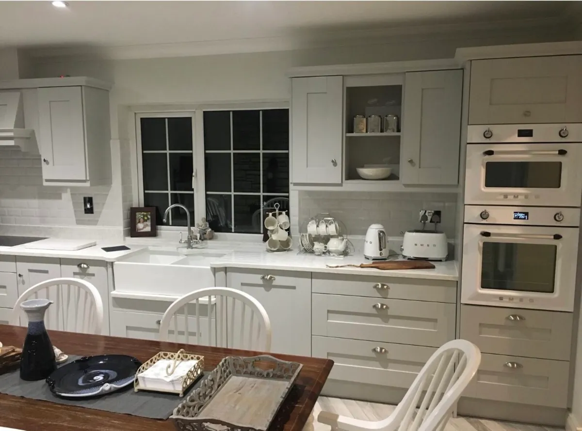 Full Kitchen including appliances and Belfast Sink - Image 1