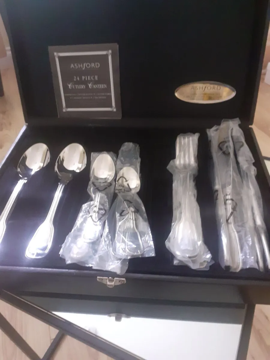 Cutlery canteen - Image 1