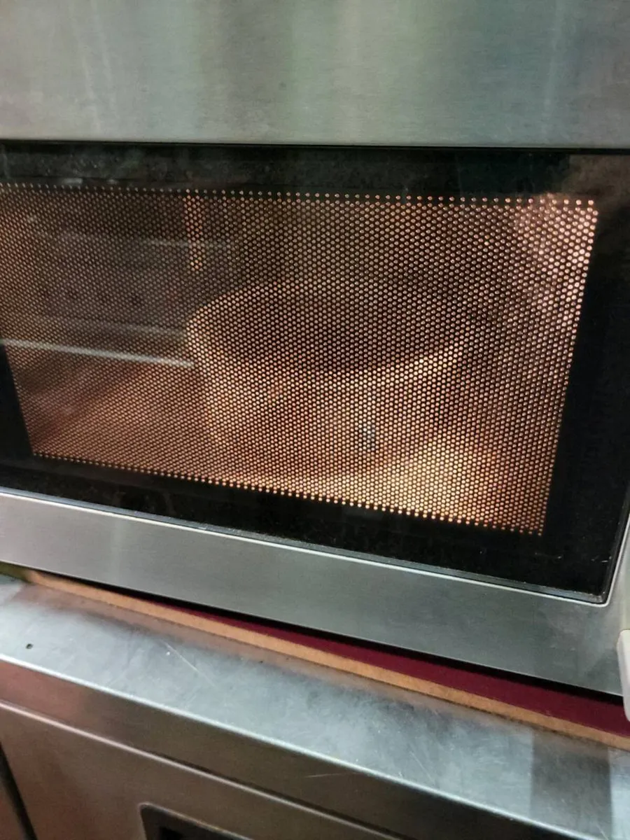Microwave PowerPoint - Image 4
