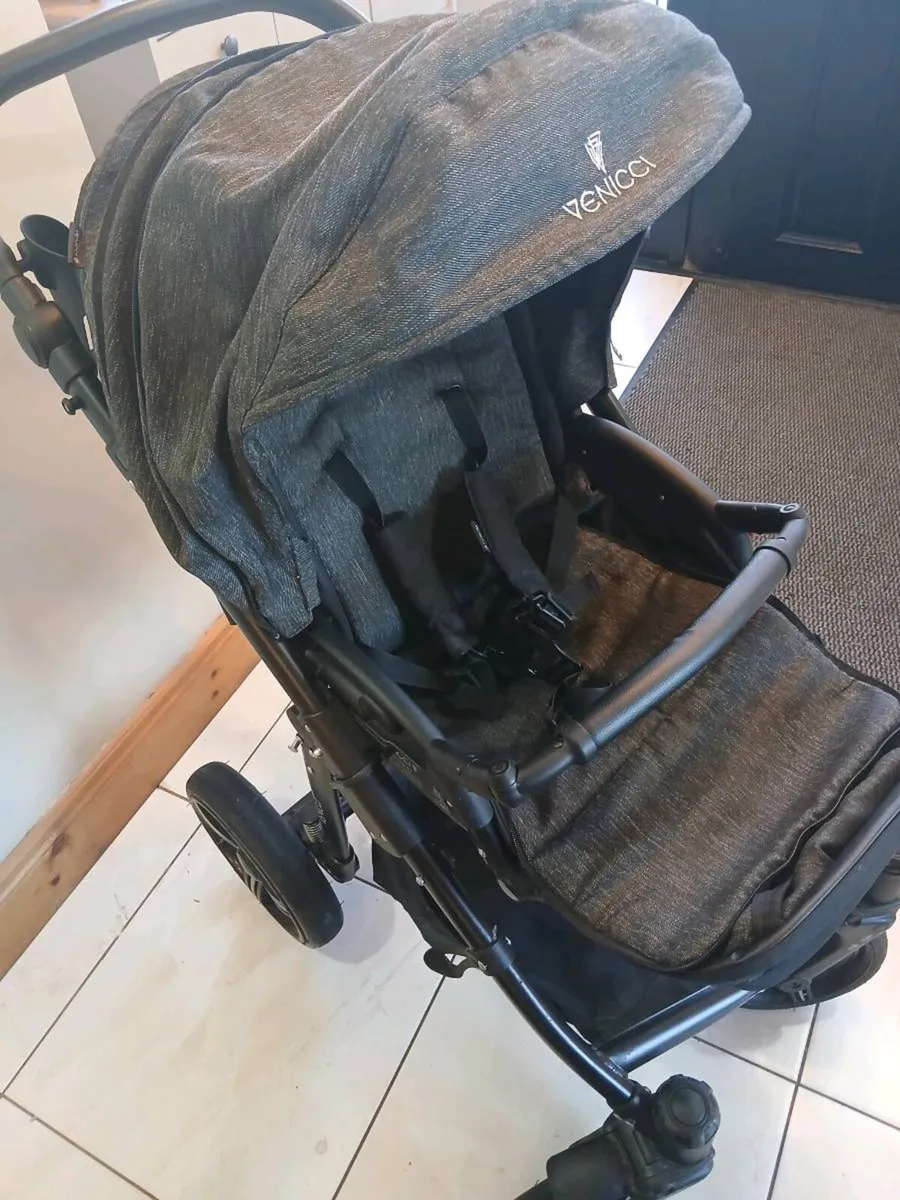 VENICCI Travel system - Image 4