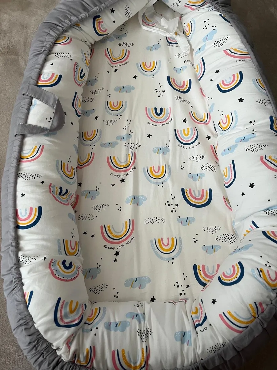 Baby nest - Image 1