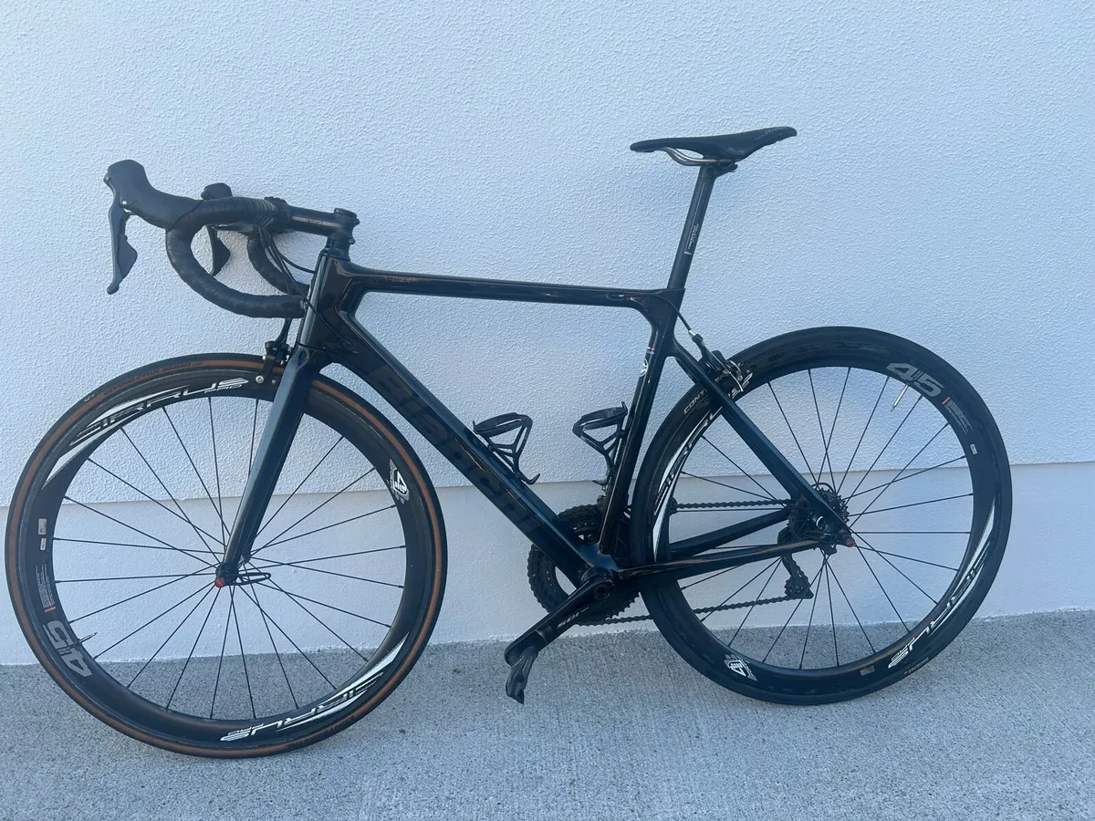 Bianchi Sprint 105 Road bike - Image 2