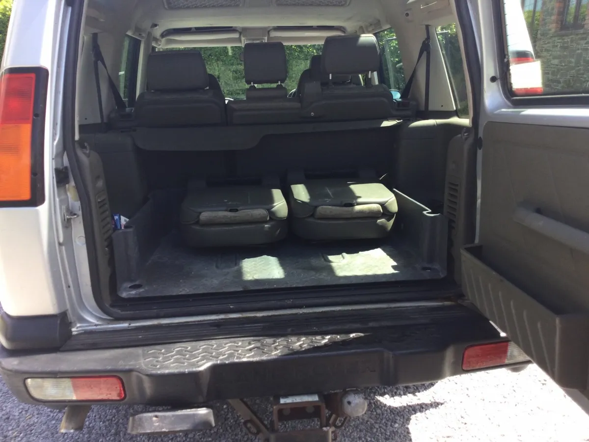 Land Rover Discovery 2003 - Image 3