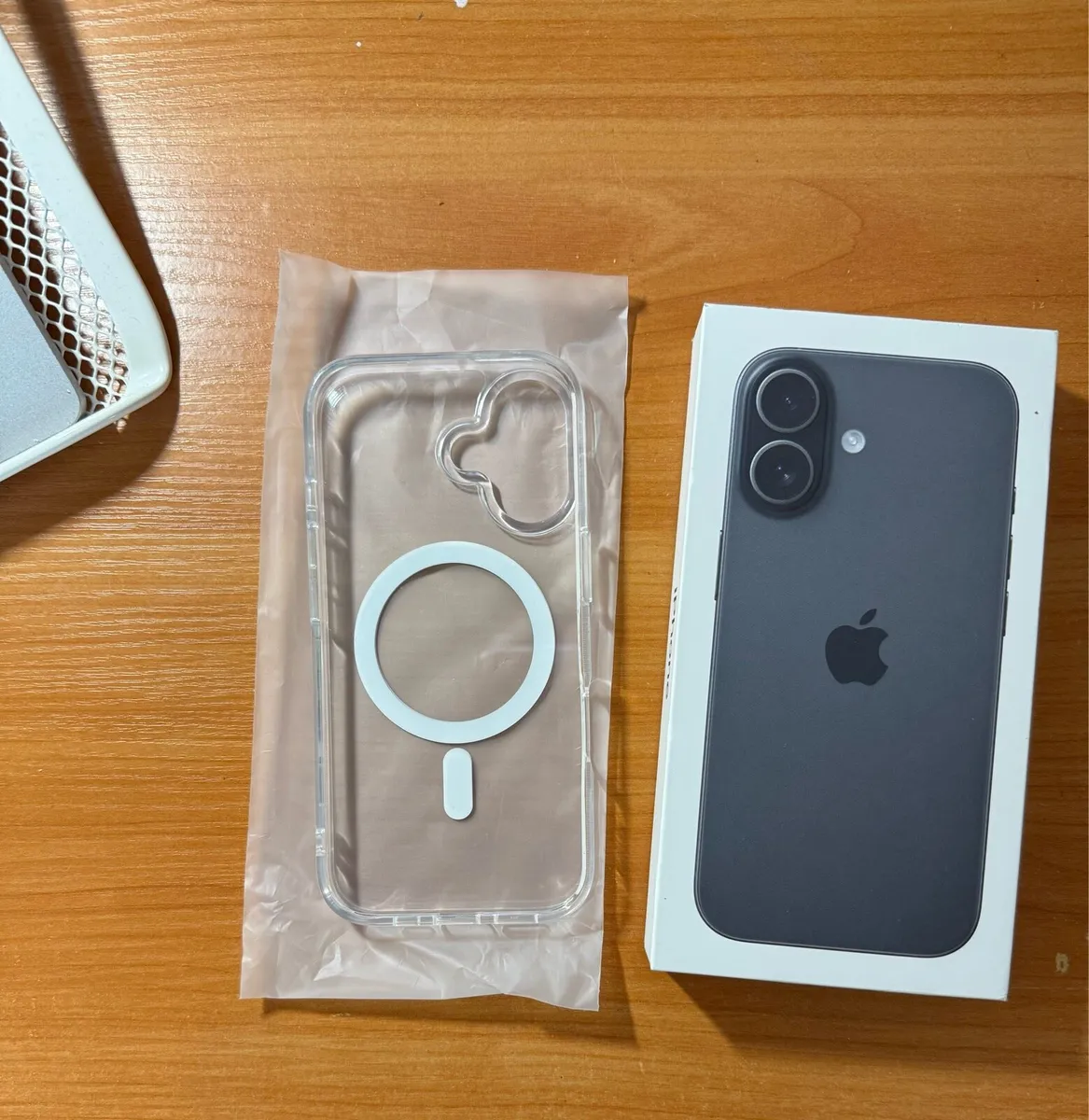 Sealed iPhone 17 256gb - Image 2