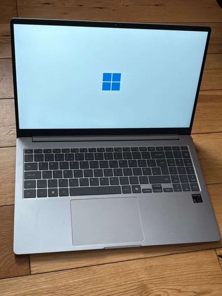 Samsung Book 4 Edge SnapdragonX Plus - Image 3