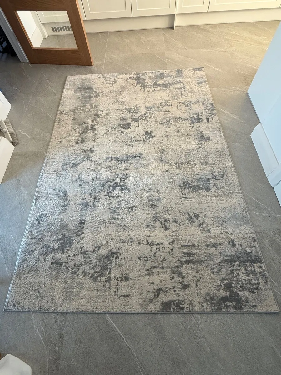 Rug