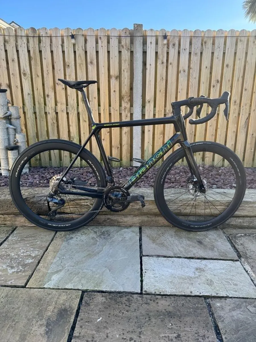 Bianchi Specialissima Cv 12-speed Ultegra Di2 59cm - Image 1