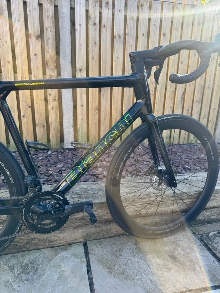 Bianchi Specialissima Cv 12-speed Ultegra Di2 59cm - Image 3