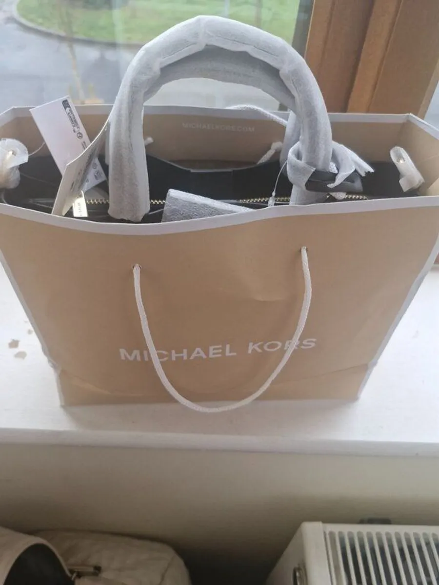 Handbag - Image 1