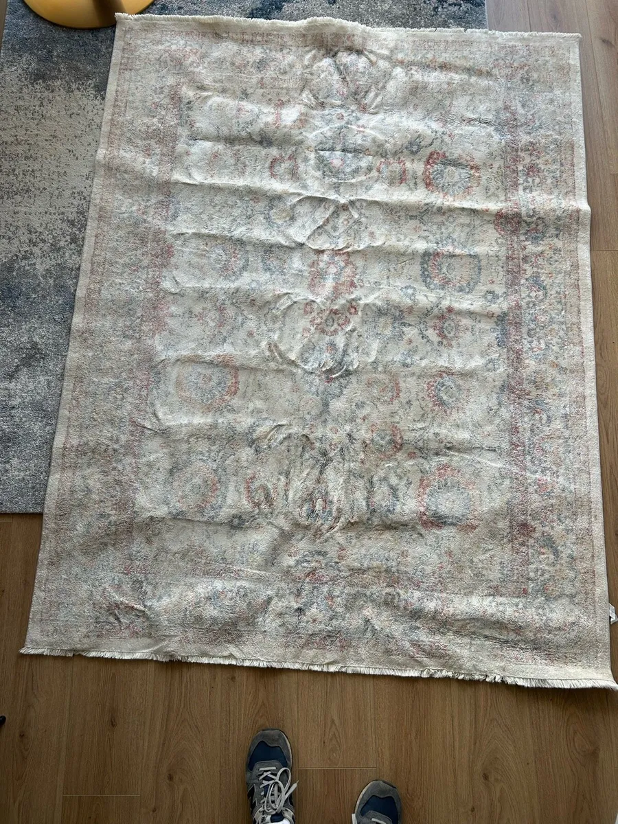 Turkish rug - Image 2