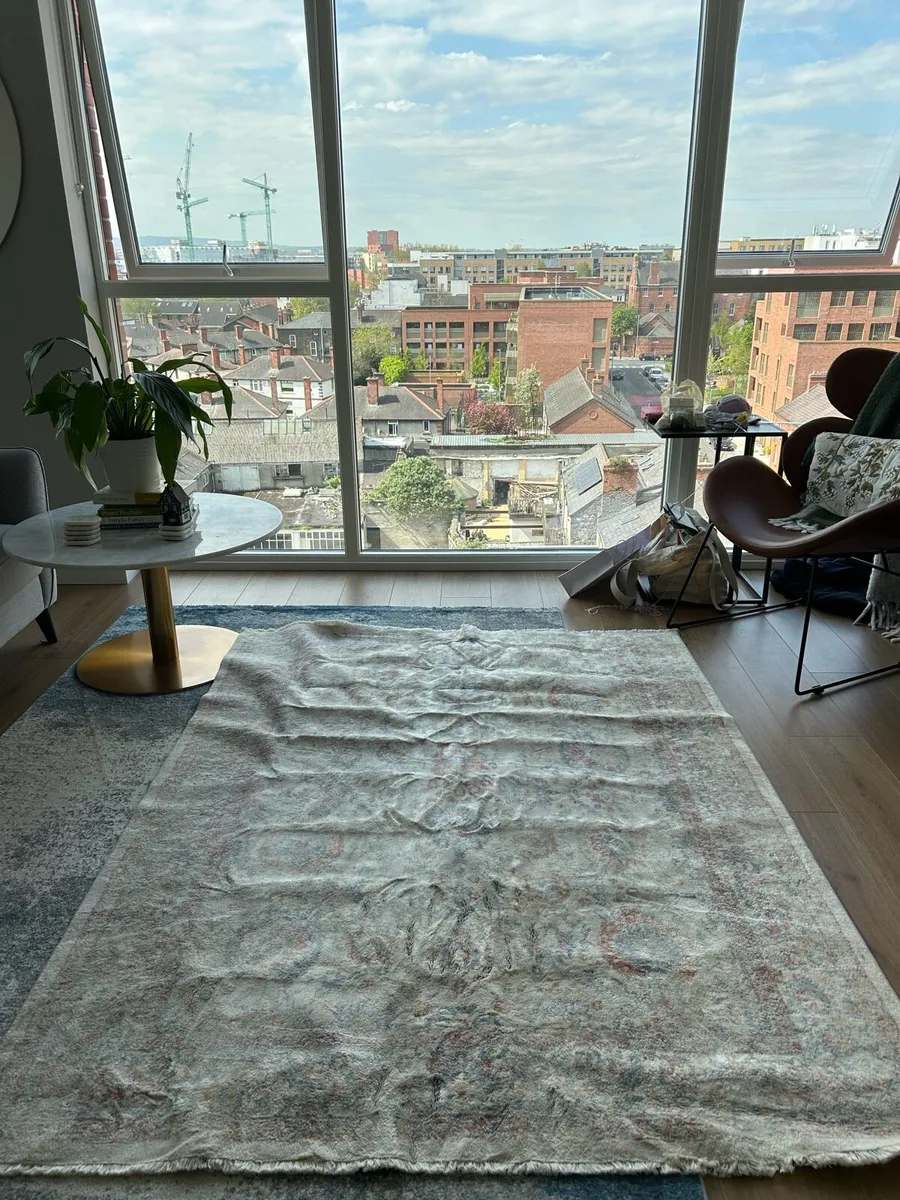 Turkish rug - Image 1