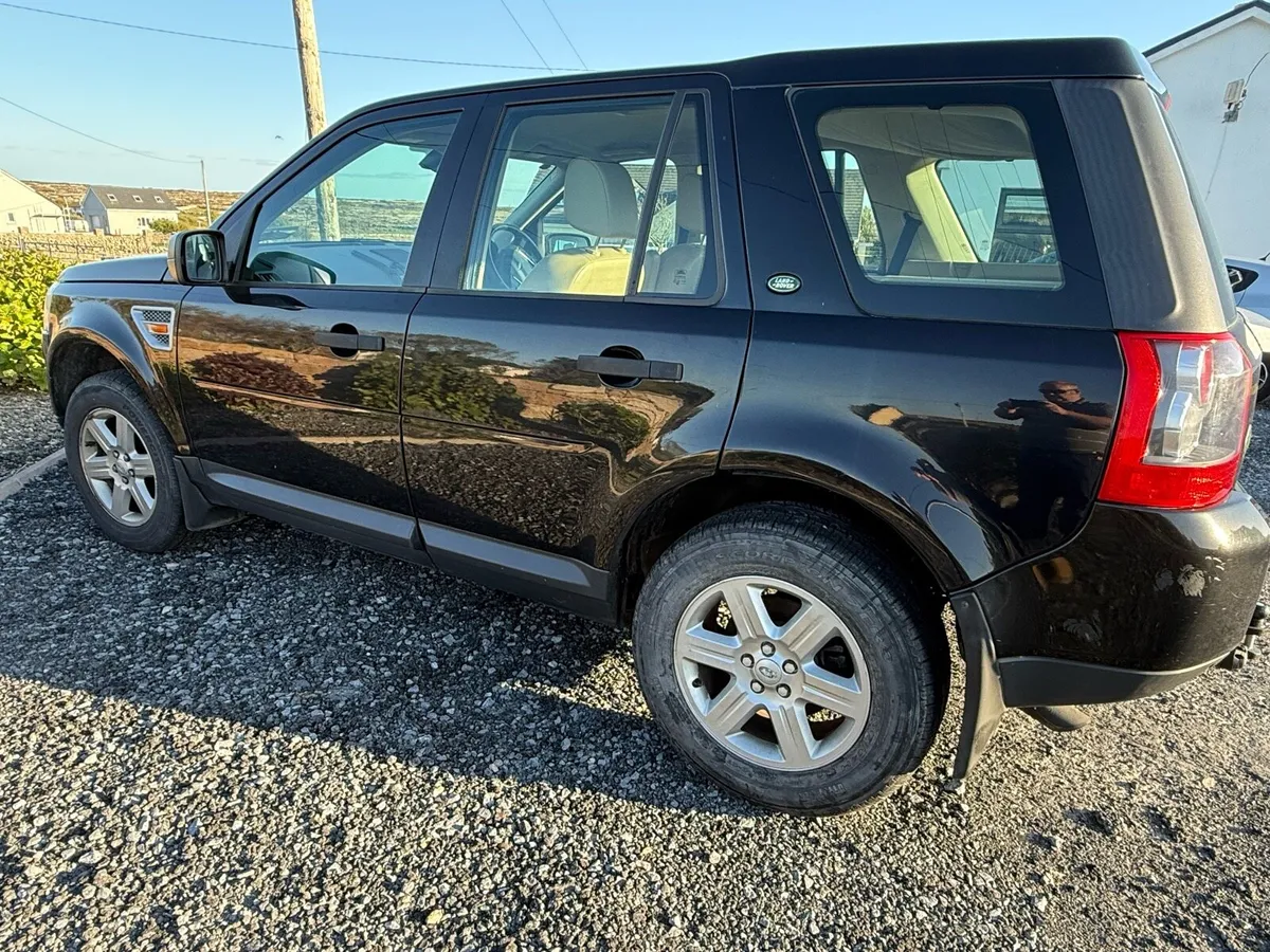 Land Rover for sale - Image 2