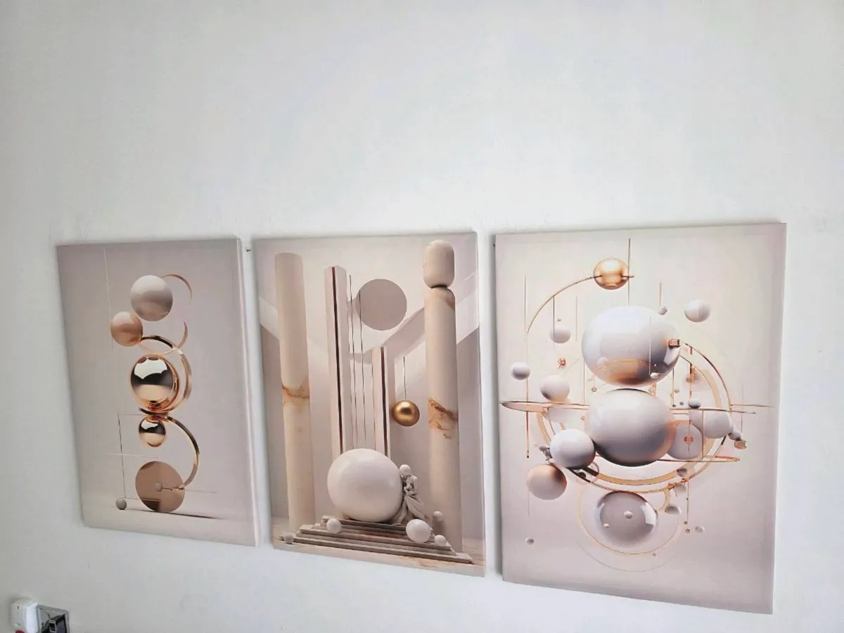 3 large canvas 46x66cm each - Image 1