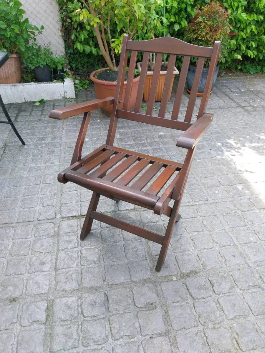 Folding garden chairs - Image 1