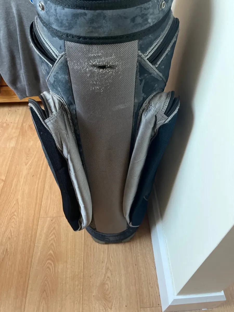 Golf bag. - Image 3