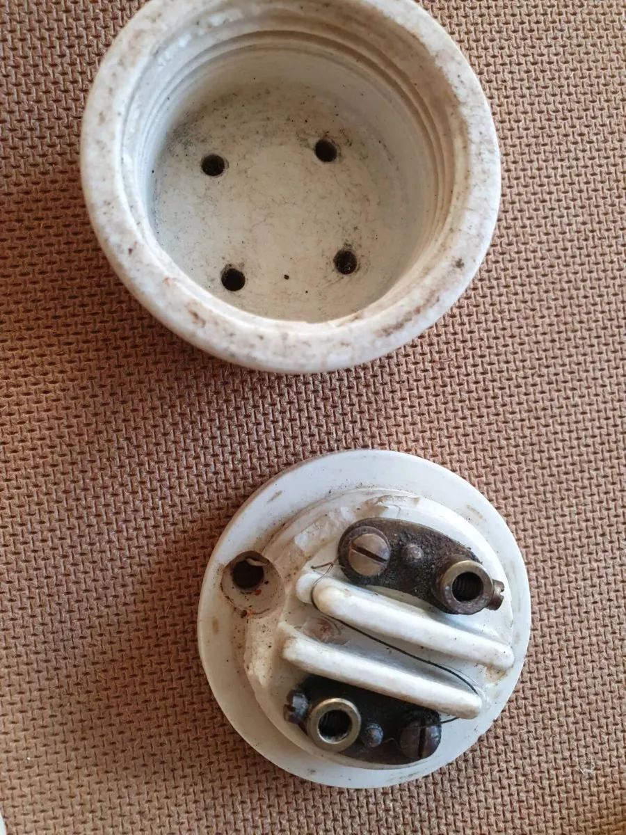 Vintage  brass light  switches - Image 3