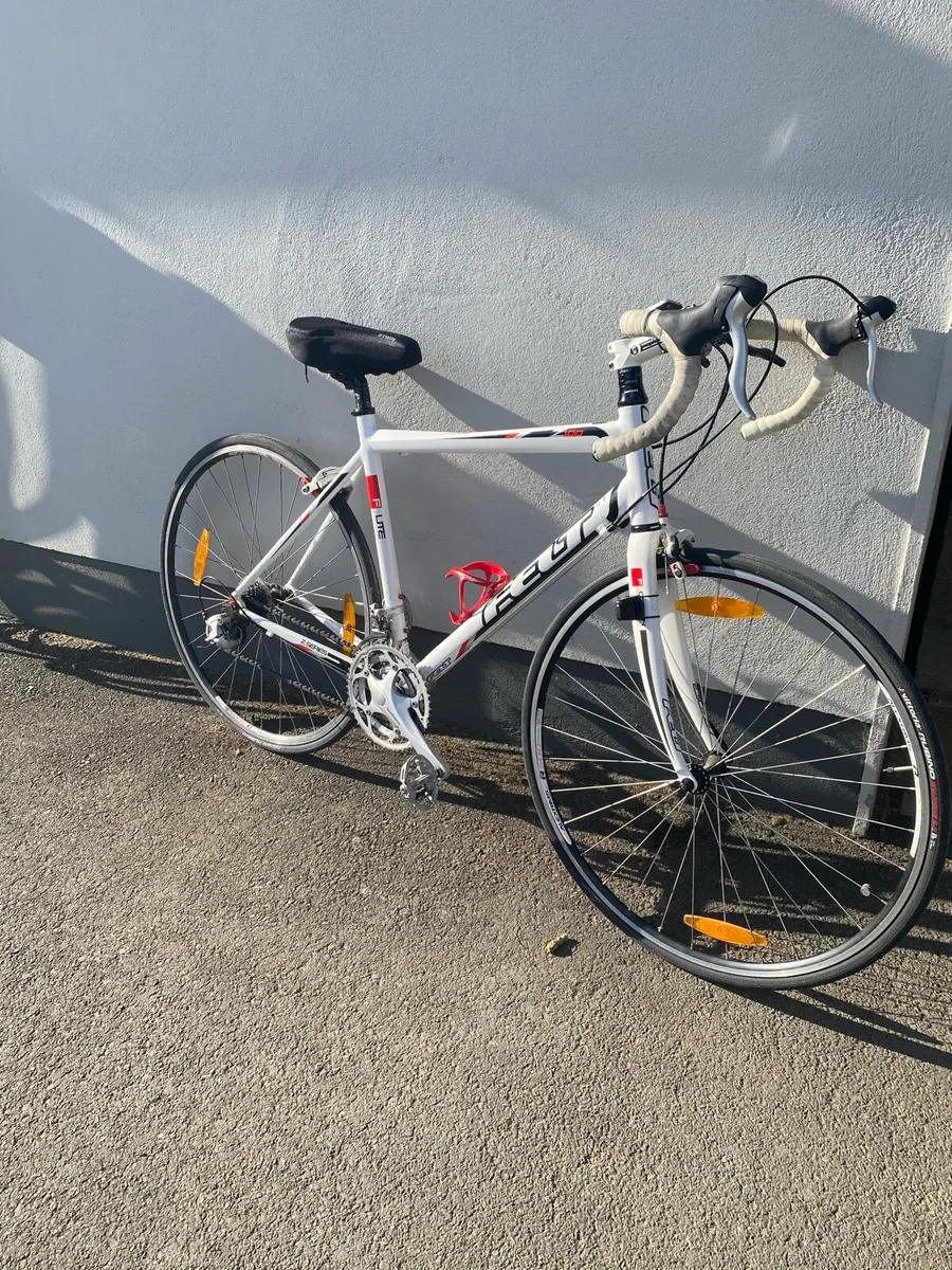 Ladies Bicycle - Image 1