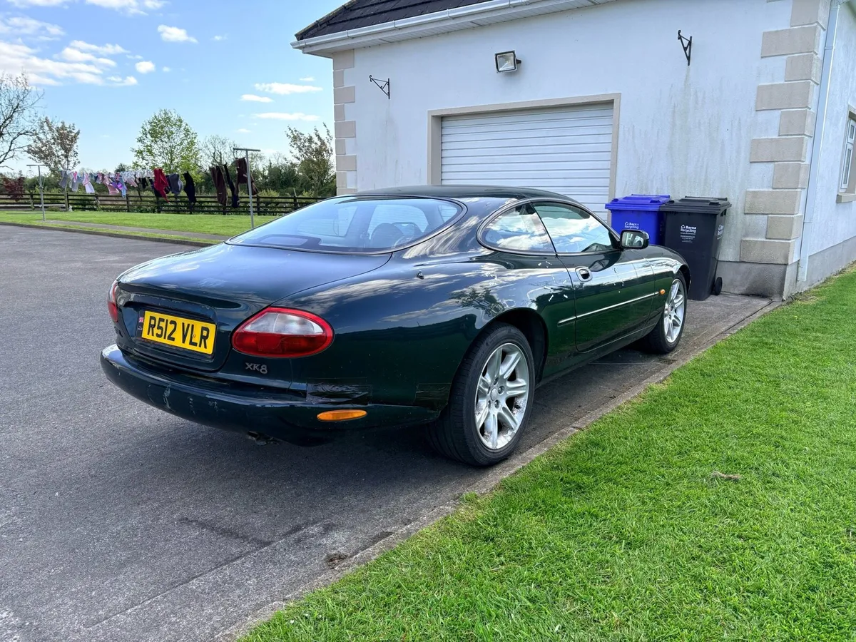 Jaguar XK8 - Image 3