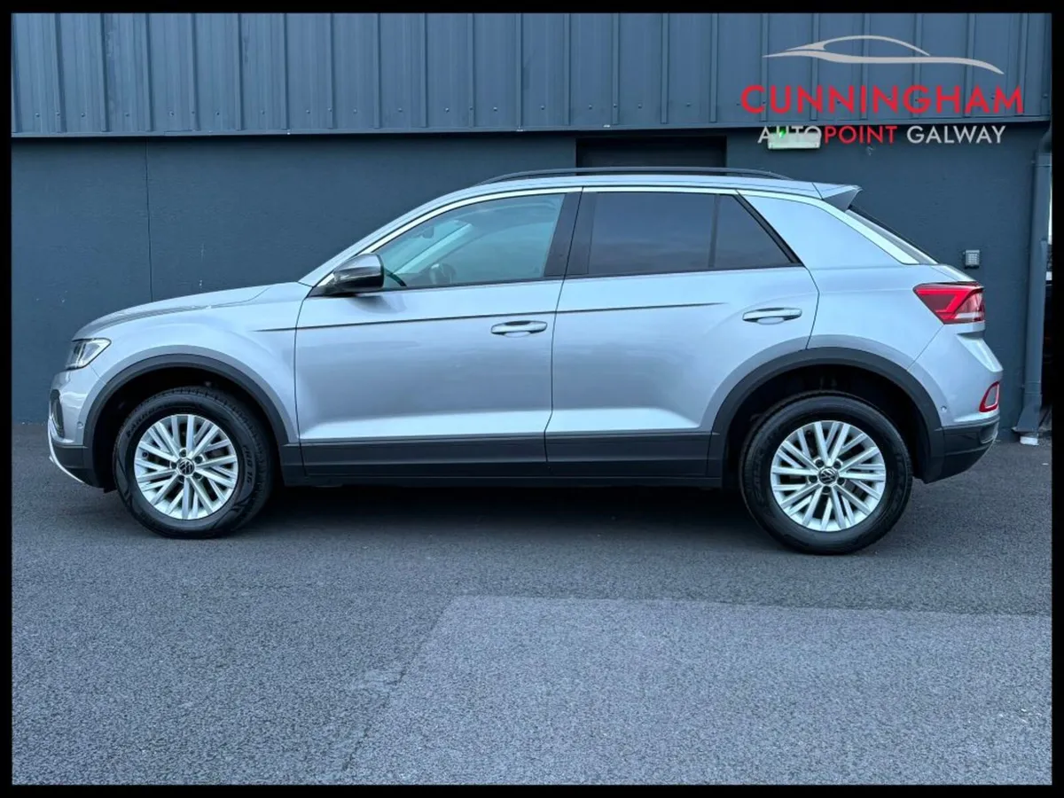 Volkswagen T-Roc 2.0 TDI Commercial - Image 4